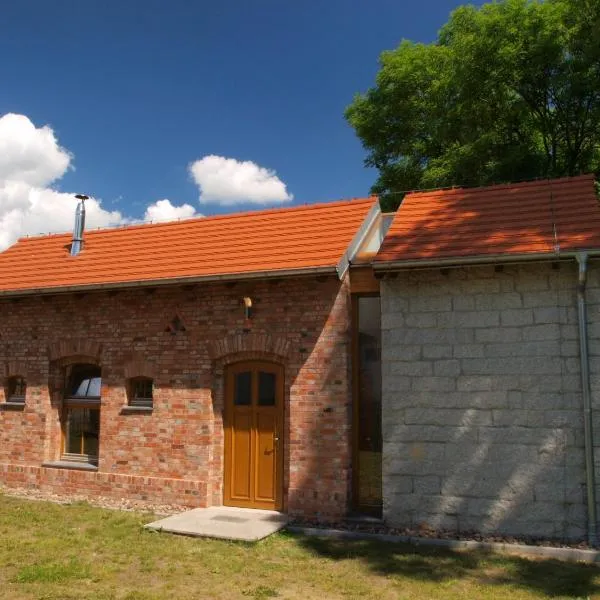 Lake House, hotel v destinaci Kościan