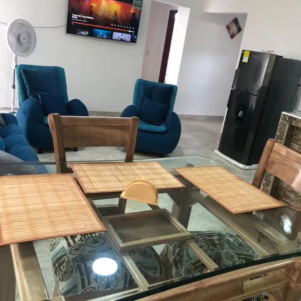 APARTAMENTO FULL HOUSE con ZONA BBQ, hotel v destinaci El Colegio