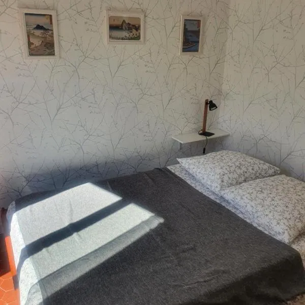 Chambre Japonaise baieta, Hotel in Moulinet