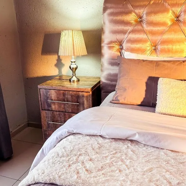 Mjejane Debs guest house, hotel in Hectorspruit