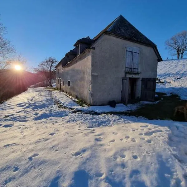 Grange authentique rénovée, viešbutis mieste Campan