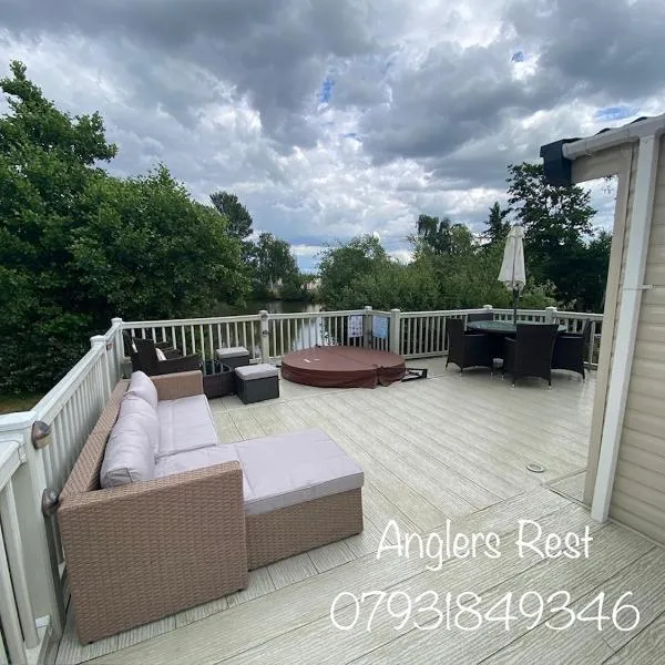 Anglers Rest, with Hot Tub and Private Fishing Peg、タターズホールのホテル