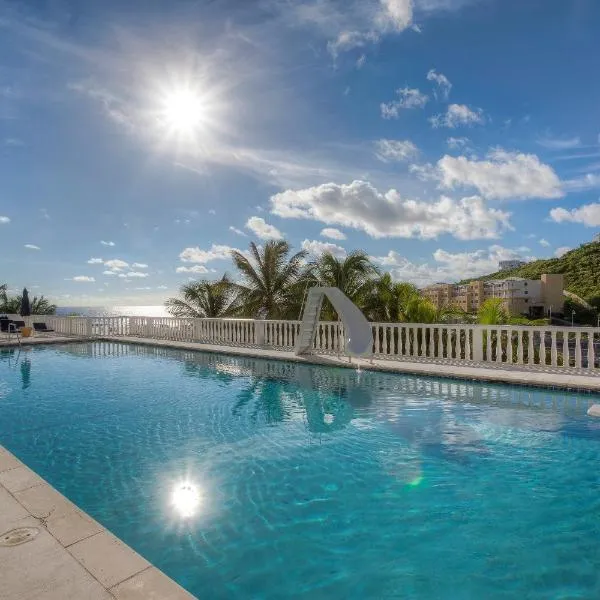 Princess Heights Luxury Condo Hotel, hotel in Guana Bay