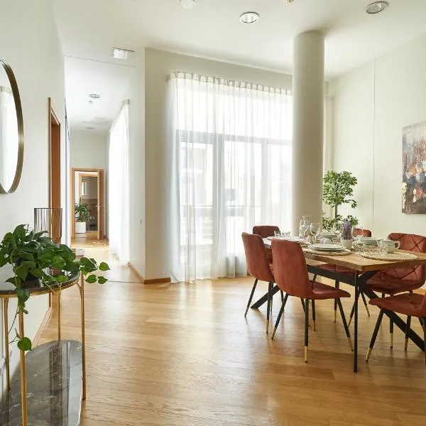 Alexander apartment, khách sạn ở Rīga