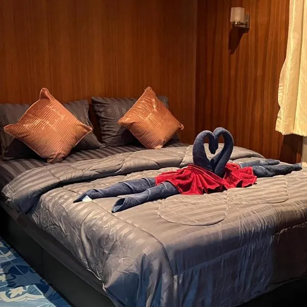 SK Hometel Samui Airport, Hotel in Strand Bang Rak