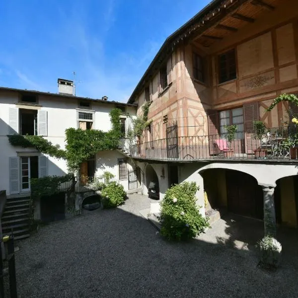 Piano nobile al Roseto del Drago, hotel di Ponte in Valtellina