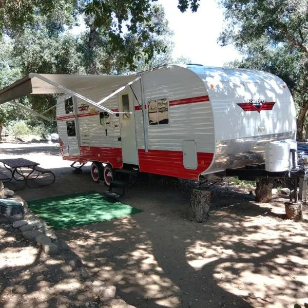Oak Knoll Village, hotel v destinaci Palomar Mountain