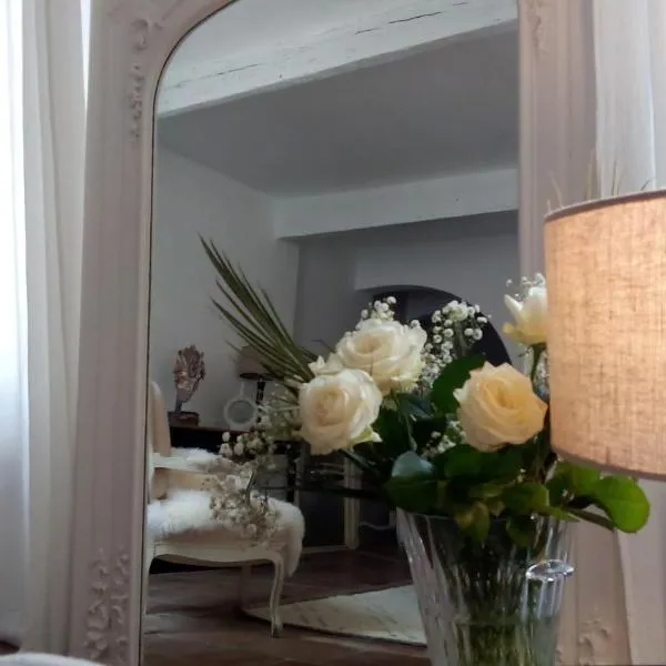 La maison perchée, hotel v destinaci Aigues-Mortes