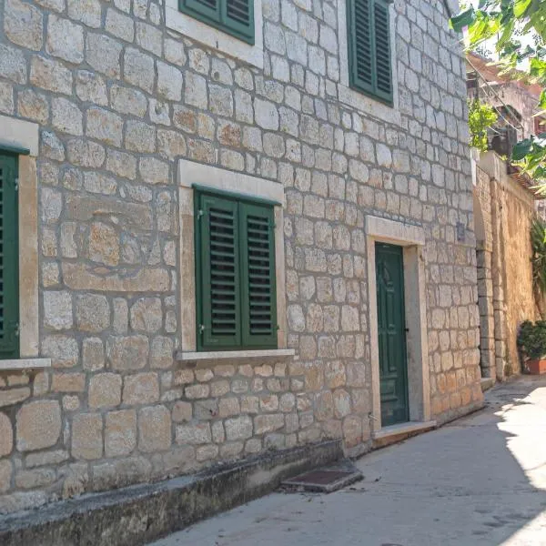 Apartments and rooms with WiFi Lastovo - 13678, hotel v destinaci Lastovo