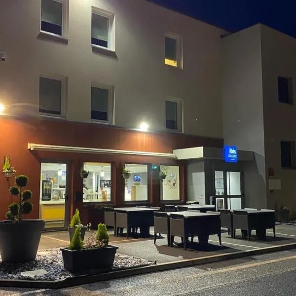 ibis budget Noyon, hotel in Quesmy