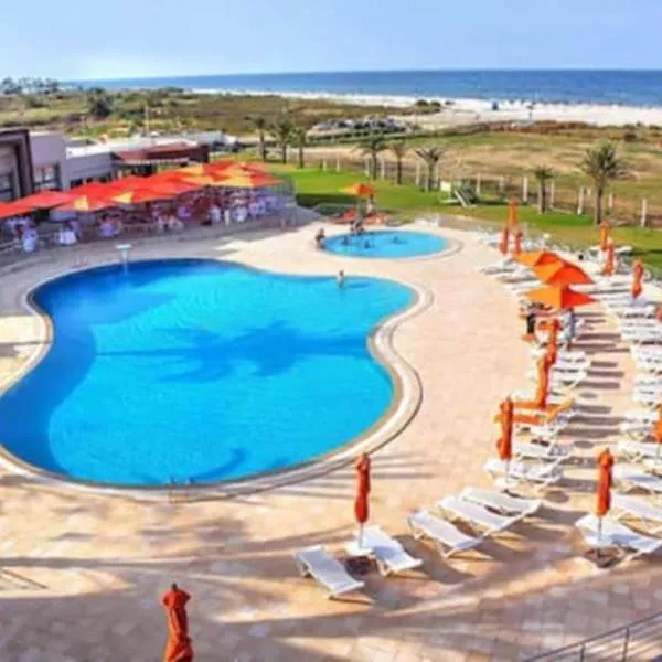 Andalucia Bizerte plage et piscine, hotel Raʼs al Jabal városában