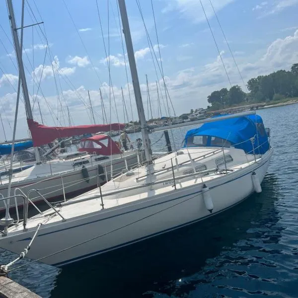 Sailboat Amber, hotel v destinaci Karlshamn