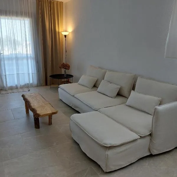 Seastone, hotel u Jerisosu