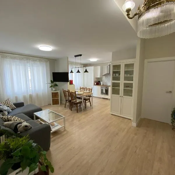 Apartamento La Duna de Gamazo en Santander, hotel in Santander