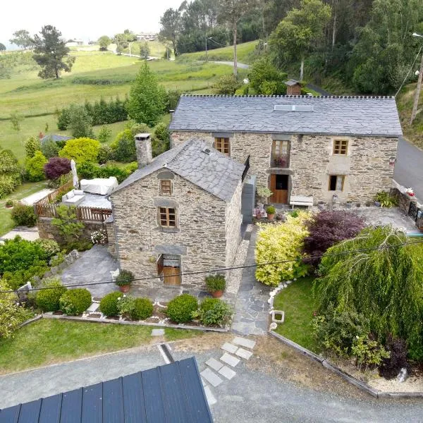 Casa Piñeiro, hotel in Monfero