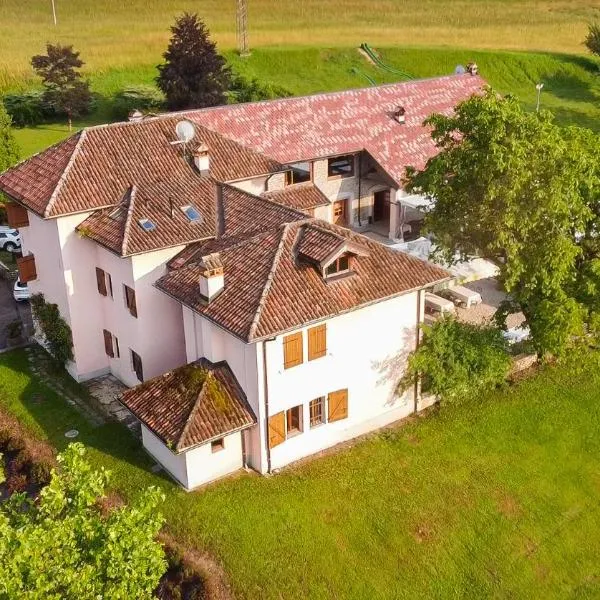 Nogherazza - La Locanda, hotel v destinácii Belluno