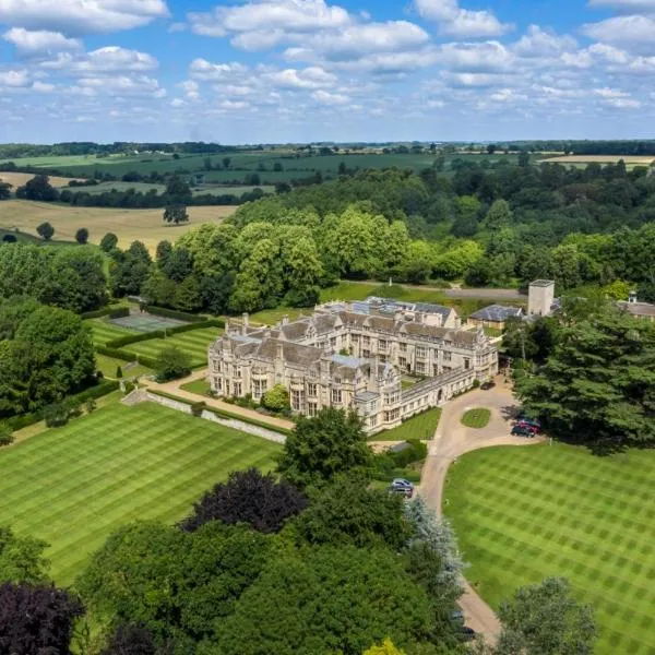 Rushton Hall Hotel and Spa, hotel v destinaci Kettering