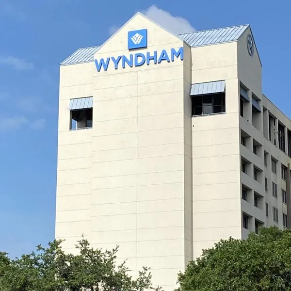 Wyndham Houston at Reliant Park & Medical Center, hotel em Houston