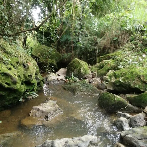 CASA CAMPESTRE COMPLETa, hotel in Barbosa