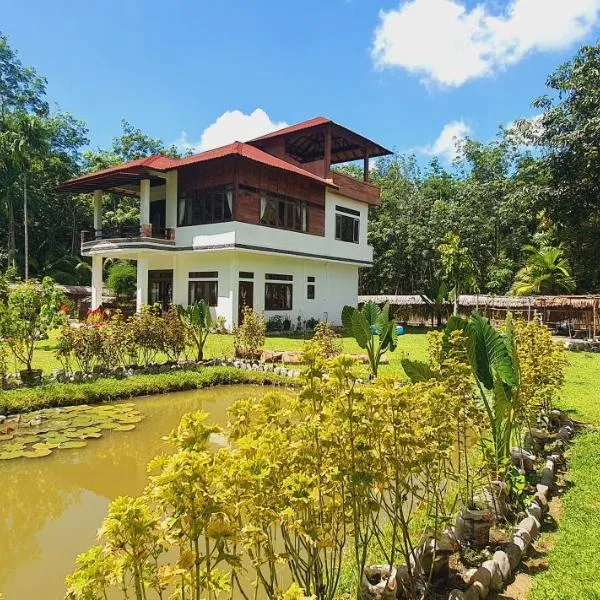 Sumatra Cheeky Monkeys Villa, Trekking and Tours, hotel v destinaci Bukit Lawang