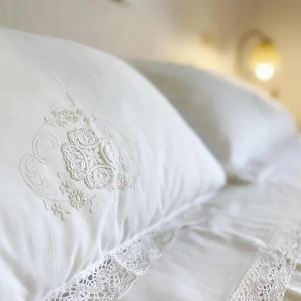 Villa Simonetta, hotel in Castellina Marittima