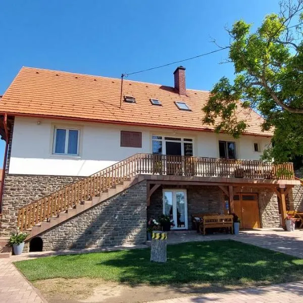 Tó apartman, ξενοδοχείο σε Tihany