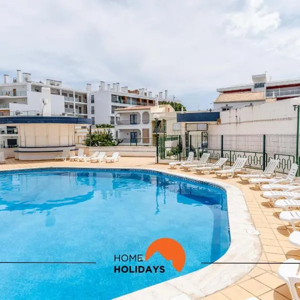 #169 T3 Medronheira by Home Holidays, hotel v destinaci Olhos de Água