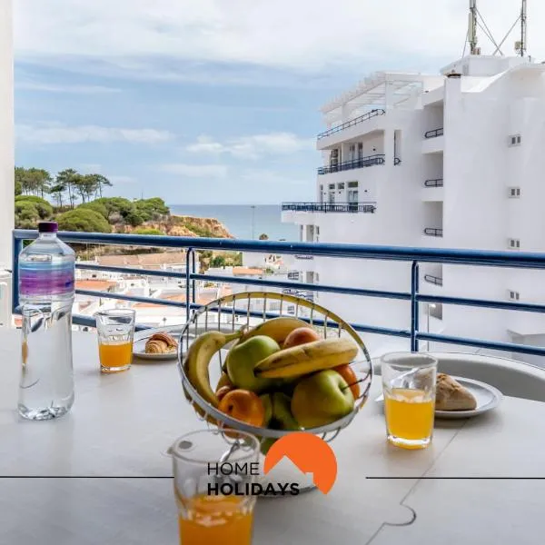 #169 T3 Medronheira by Home Holidays, hotel nos Olhos de Água