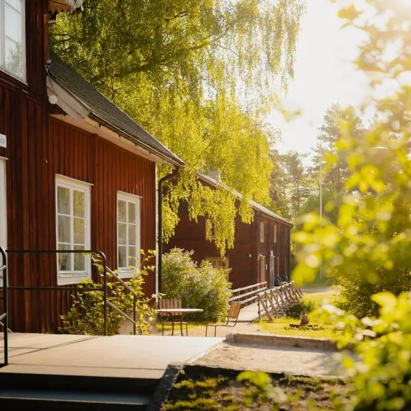 STF Korrö Gårdshotell, hotel in Linneryd