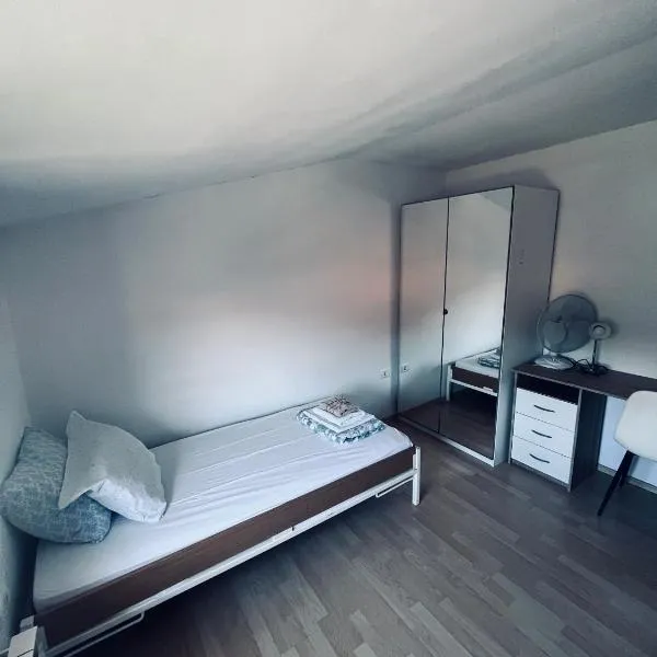 Rooms Busija, hotel v destinaci Izola