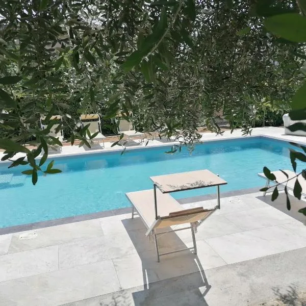 Hotel San Lorenzo, hotel v destinácii Pozzolengo
