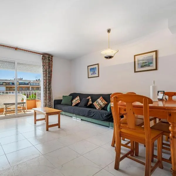 Hauzify I Casa Arboç, hotel v destinaci Platja  d'Aro