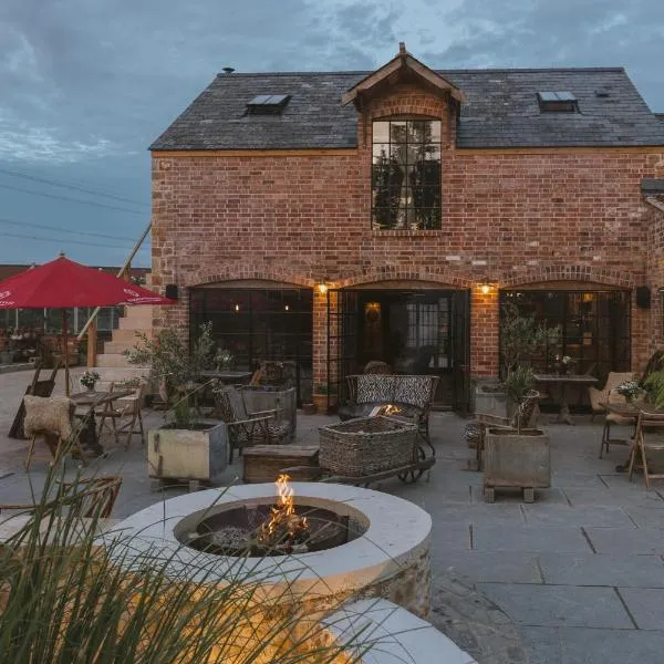 Outbuildings Dorset, hotel in Burton Bradstock