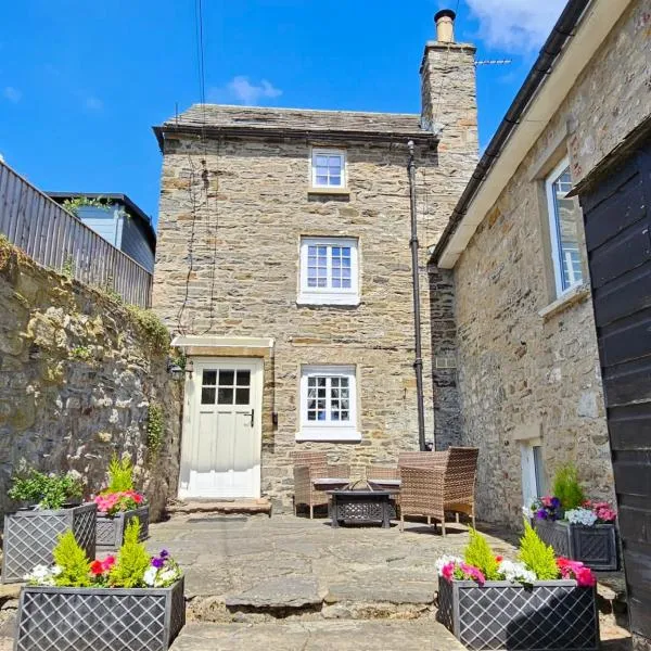 Puzzle Cottage, Quirky Dales Cottage for 2, hotel v destinaci Spennithorne