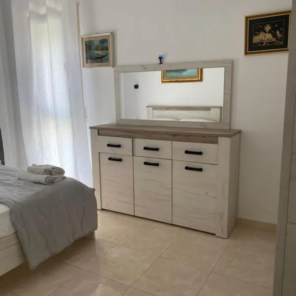 Appartamento Valamar Nikolla 2 camere, hotel in Hamallaj