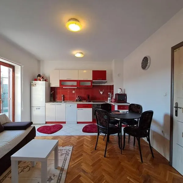 Apartmani Žak II, hotel di Pridraga