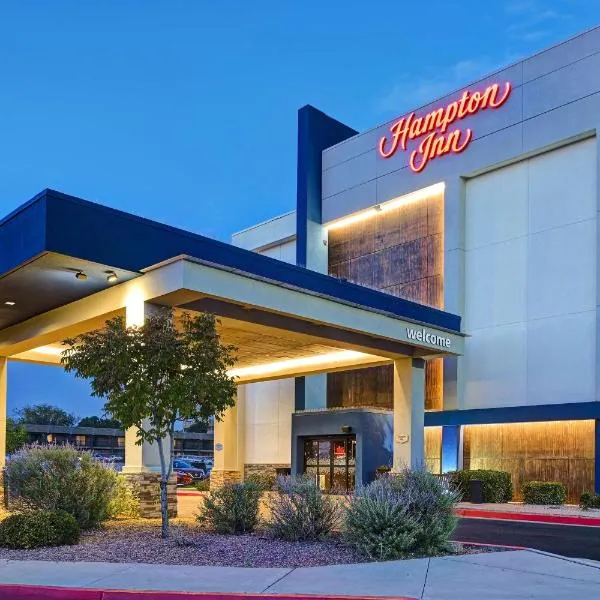 Hampton Inn Albuquerque - University/Midtown、アルバカーキのホテル