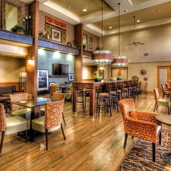 Hampton Inn & Suites Kalamazoo-Oshtemo, hotel in Paw Paw