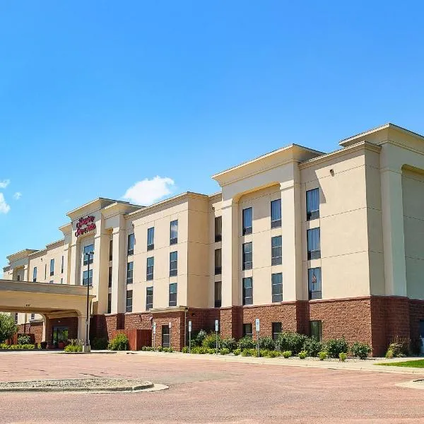 Hampton Inn & Suites Brookings, готель у місті Брукінгз