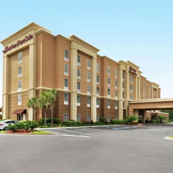 Hampton Inn & Suites Brunswick、ブランズウィックのホテル