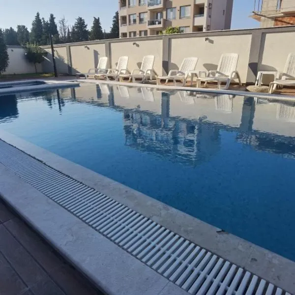 Apartman Nejla, hotel en Ulcinj