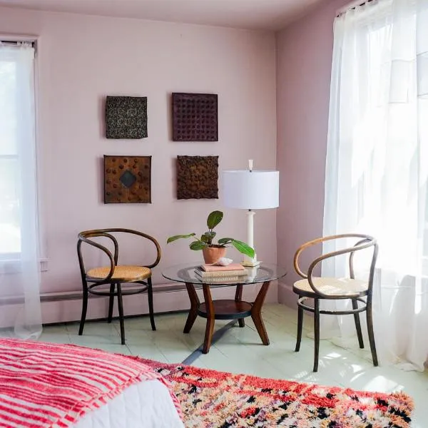 The Waldoboro Inn Room 5、Waldoboroのホテル