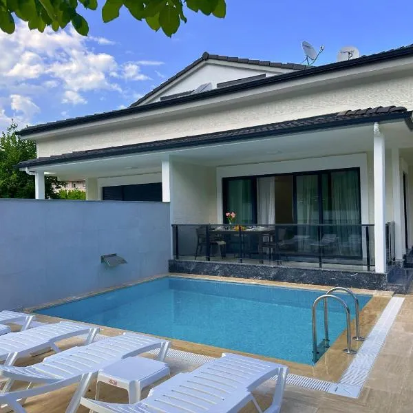 HACI BEY VİLLALARI, hotel in Kemer