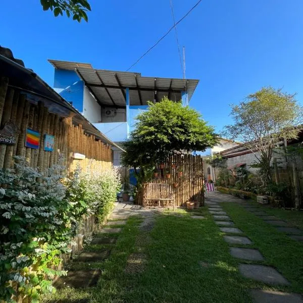 Flor do Mar - bed and breakfast、Santa Cruzのホテル