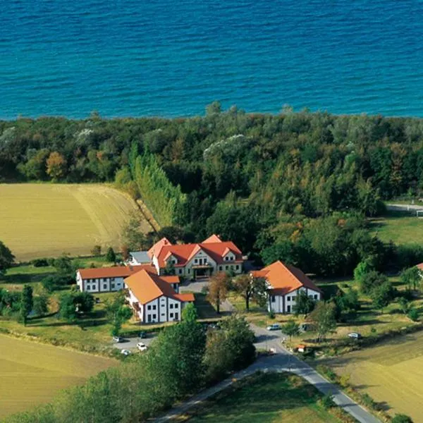 Hotel Ostseeland, hotell i Warnemünde