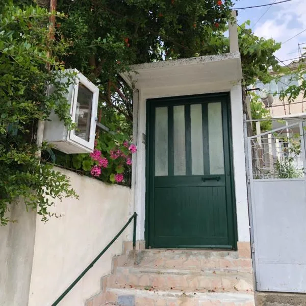Lili's House, hotel v destinaci Delvinë