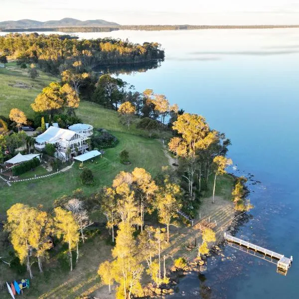 The Moorings Lakehouse, хотел в Whoota