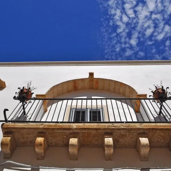 Palazzo Vaglio, hotel v destinaci Alliste