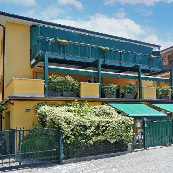3V Apartments Bardolino, hotel v destinaci Bardolino