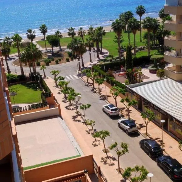 Playa Dorada on the beach, hotel v destinaci El Borseral